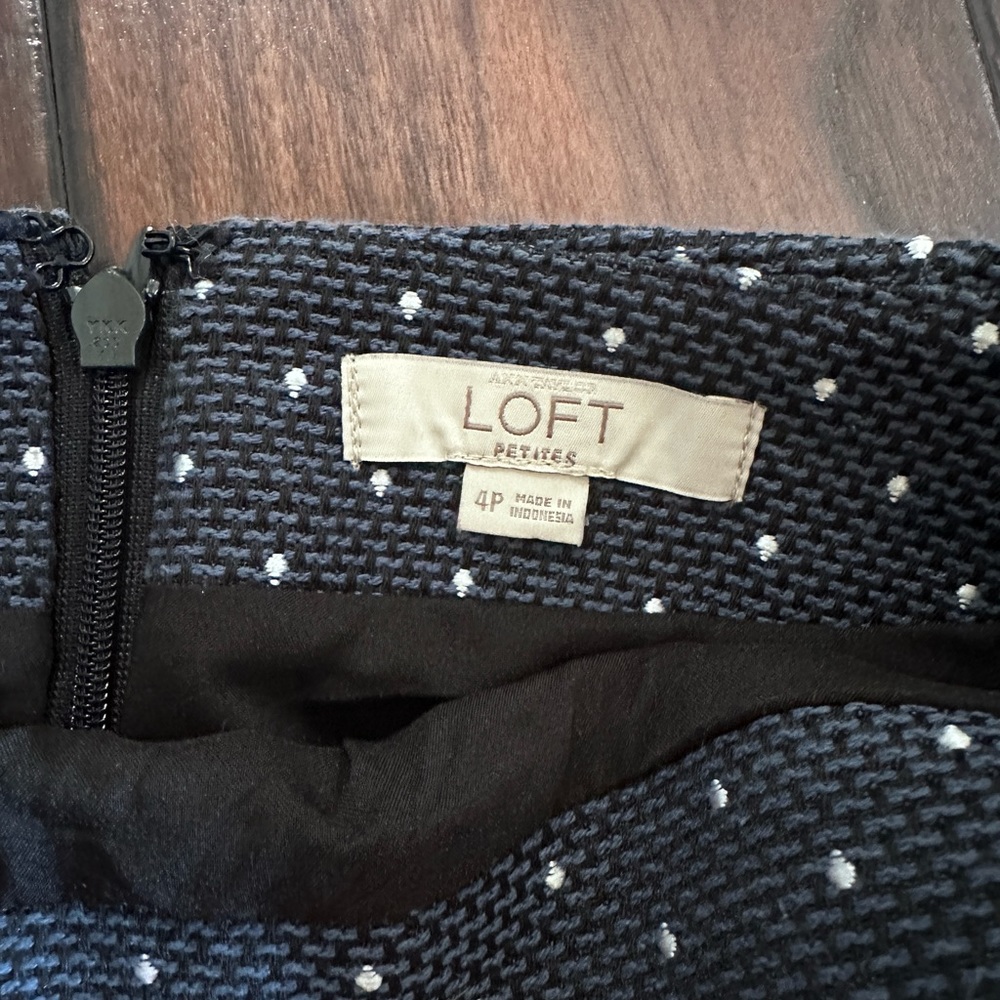 Lot of 3 LOFT skirts Size 4P - Picture 10 of 11